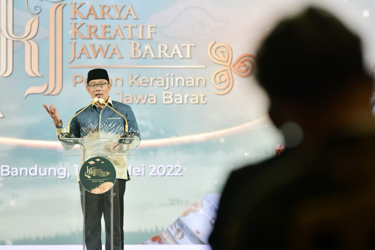 26. Ridwan Kamil Dorong Pelaku UMKM Jawa Barat Hemat Karbon