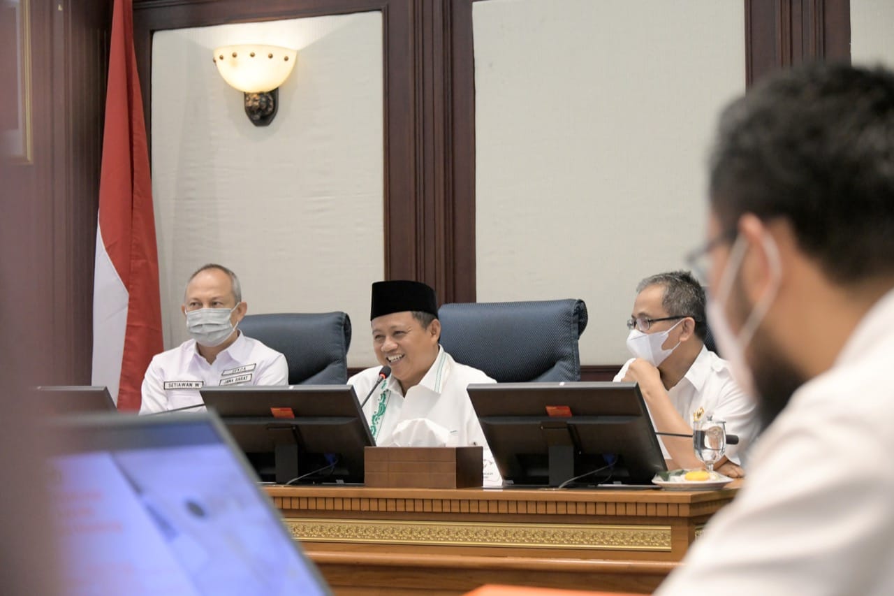34. Wagub Jabar Instruksikan OPD Segera Tindaklanjuti Hasil Pemeriksaan BPK